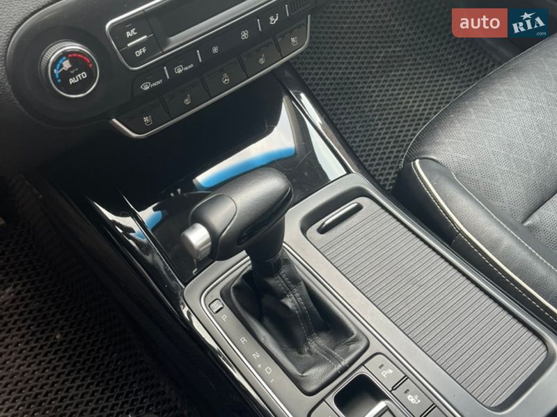 Внедорожник / Кроссовер Kia Sorento 2017 в Костополе фото 25 Внедорожник / Кроссовер Kia Sorento 2017 в Костополе