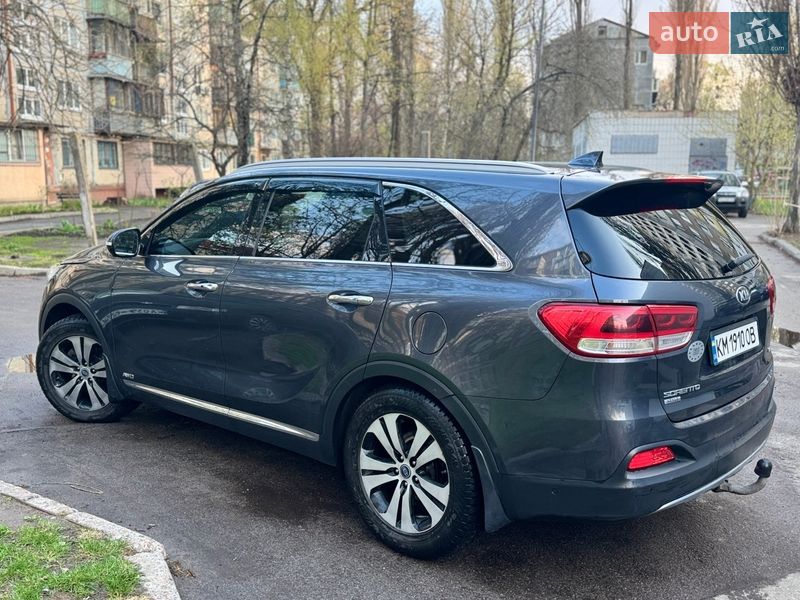 Внедорожник / Кроссовер Kia Sorento 2015 в Киеве фото 11 Внедорожник / Кроссовер Kia Sorento 2015 в Киеве