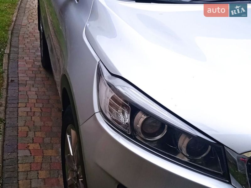 Внедорожник / Кроссовер Kia Sorento 2015 в Моршине фото 4 Внедорожник / Кроссовер Kia Sorento 2015 в Моршине