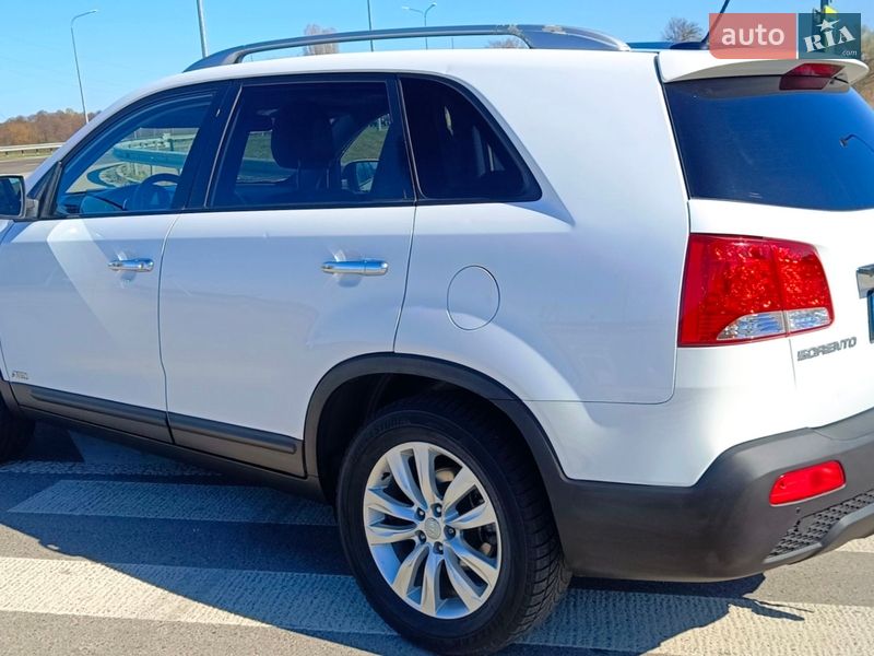 Внедорожник / Кроссовер Kia Sorento 2011 в Золотоноше фото 11 Внедорожник / Кроссовер Kia Sorento 2011 в Золотоноше