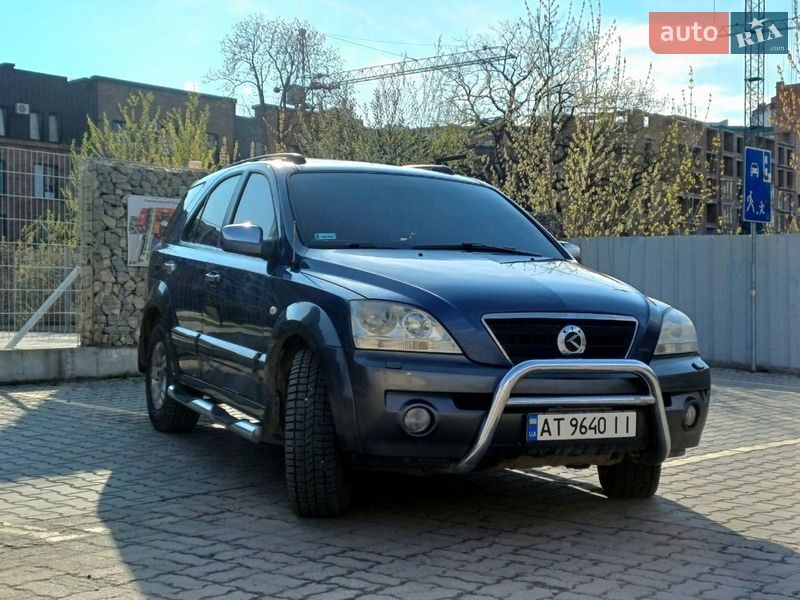 Внедорожник / Кроссовер Kia Sorento 2004 в Ивано-Франковске фото 2 Внедорожник / Кроссовер Kia Sorento 2004 в Ивано-Франковске