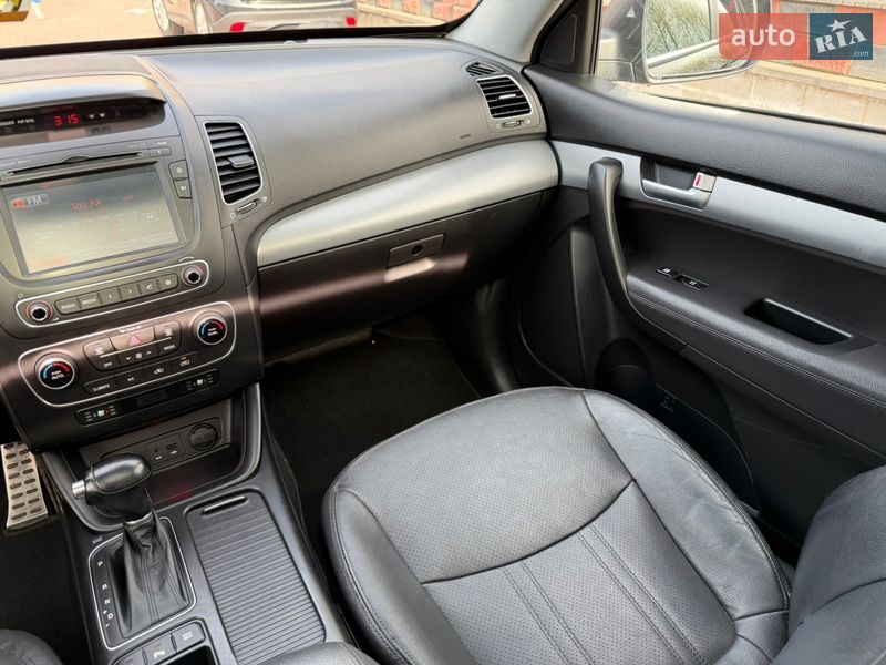 Внедорожник / Кроссовер Kia Sorento 2013 в Ровно фото 63 Внедорожник / Кроссовер Kia Sorento 2013 в Ровно