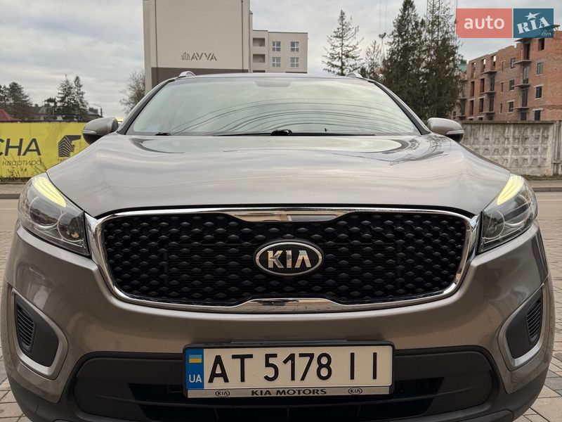 Внедорожник / Кроссовер Kia Sorento 2016 в Коломые