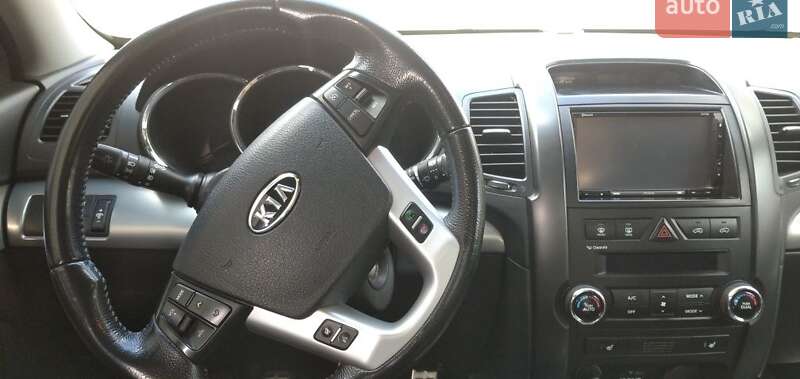 Позашляховик / Кросовер Kia Sorento 2011 в Гадячі
