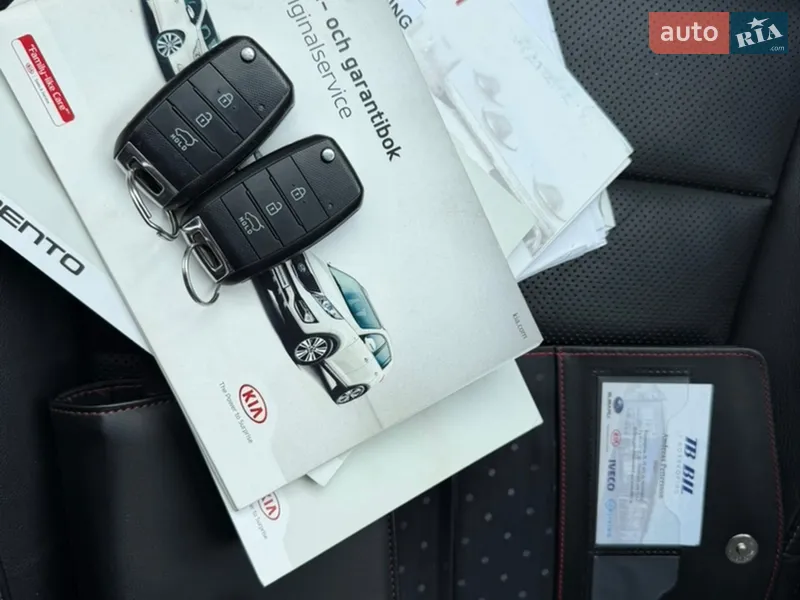 Внедорожник / Кроссовер Kia Sorento 2016 в Радивилове документ
