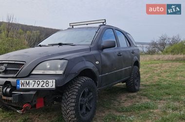 Внедорожник / Кроссовер Kia Sorento 2004 в Запорожье