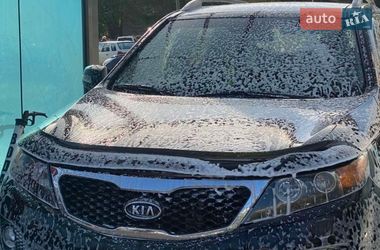 Внедорожник / Кроссовер Kia Sorento 2010 в Днепре