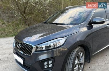 Позашляховик / Кросовер Kia Sorento 2015 в Заліщиках