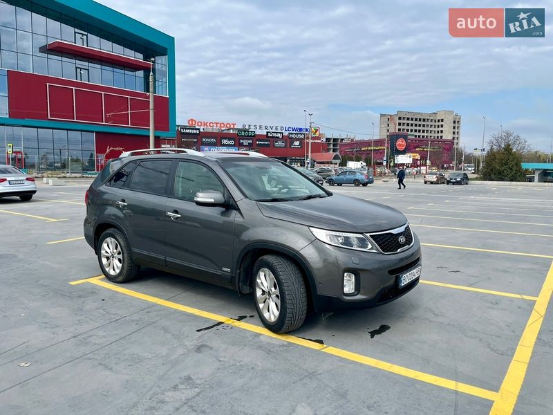 Позашляховик / Кросовер Kia Sorento 2013 в Тернополі