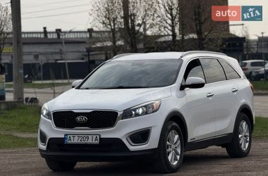 Внедорожник / Кроссовер Kia Sorento 2016 в Ивано-Франковске