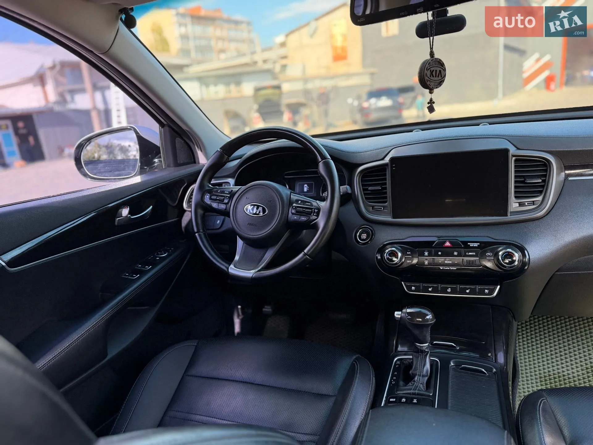 2017 Kia Sorento - мініатюра 7