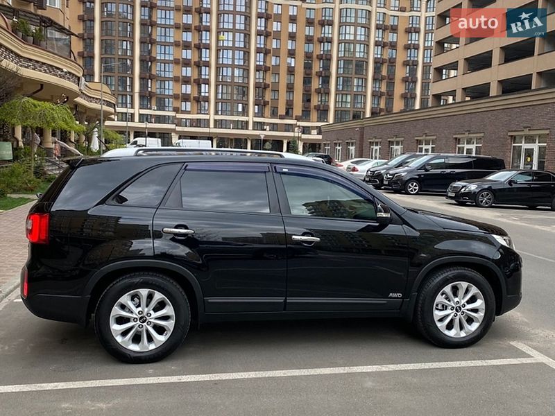 Внедорожник / Кроссовер Kia Sorento 2012 в Киеве