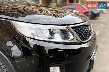 Внедорожник / Кроссовер Kia Sorento 2012 в Киеве