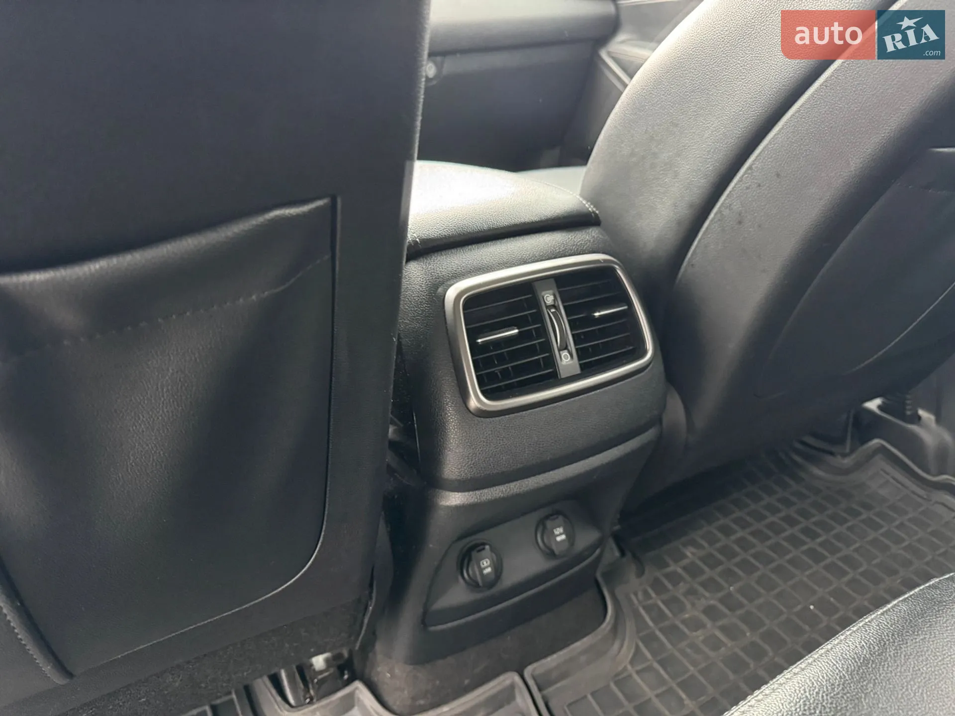 2015 Kia Sorento - мініатюра 24