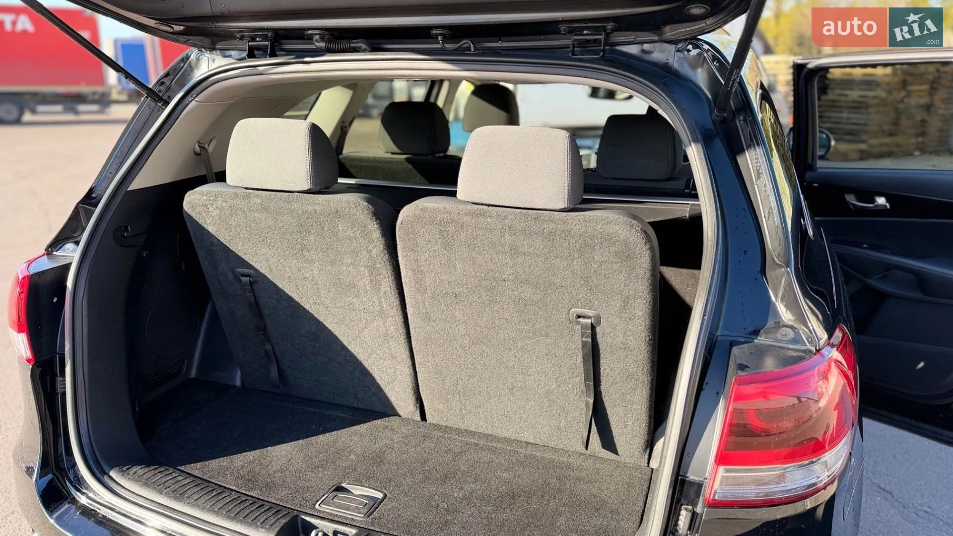 2019 Kia Sorento - мініатюра 33