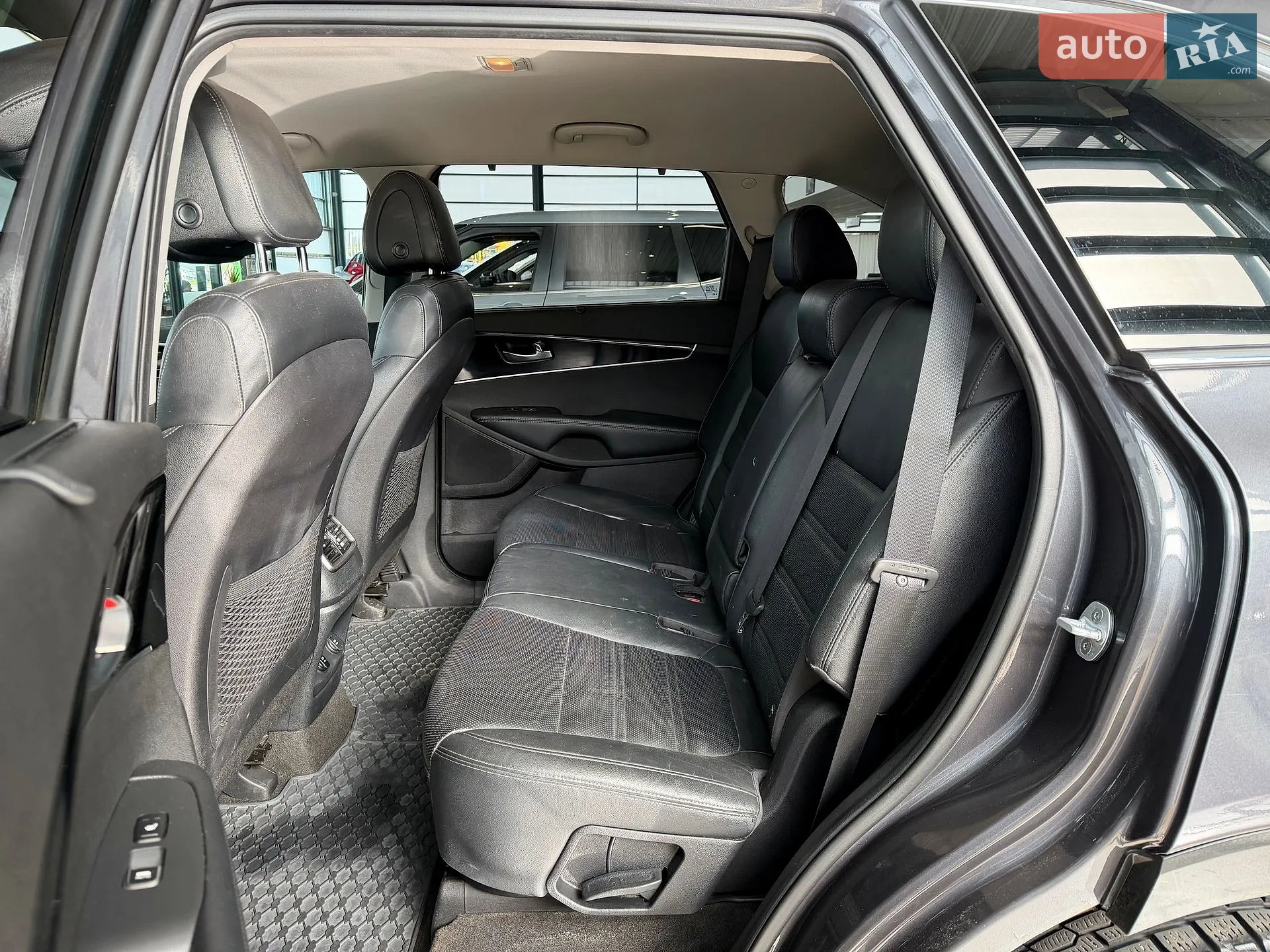2015 Kia Sorento - мініатюра 25