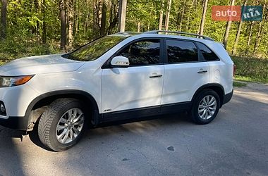 Позашляховик / Кросовер Kia Sorento 2010 в Радивиліві