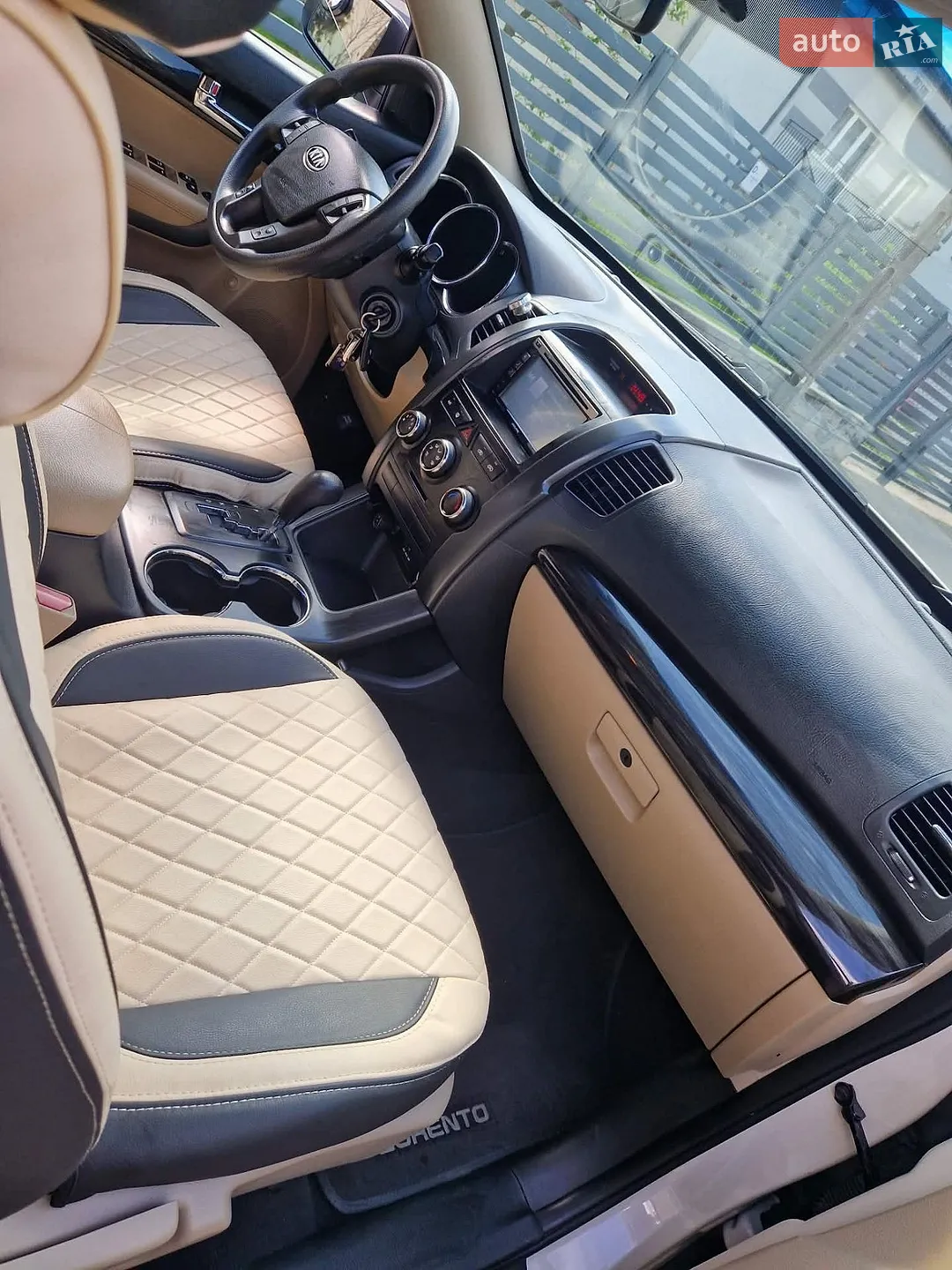 2010 Kia Sorento - мініатюра 14