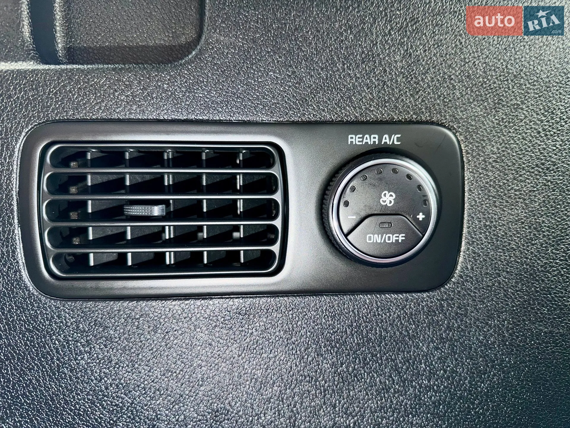 2016 Kia Sorento - мініатюра 41