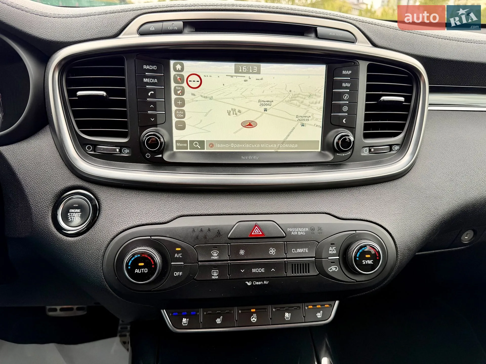 2016 Kia Sorento - мініатюра 26