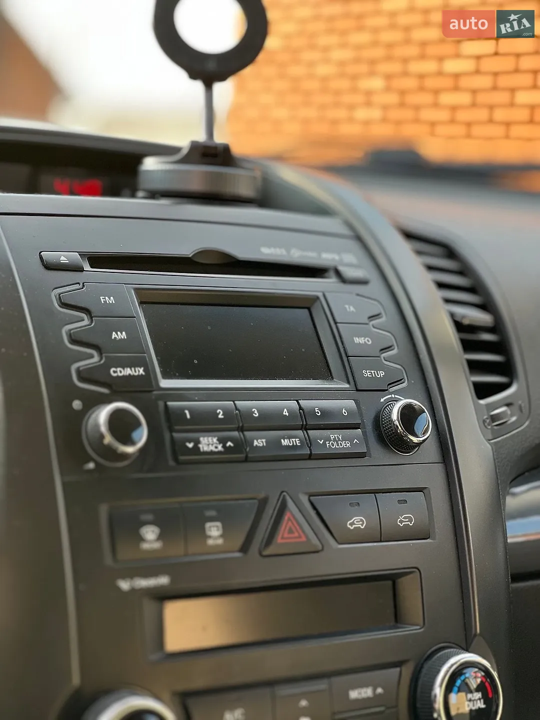 2010 Kia Sorento - мініатюра 14