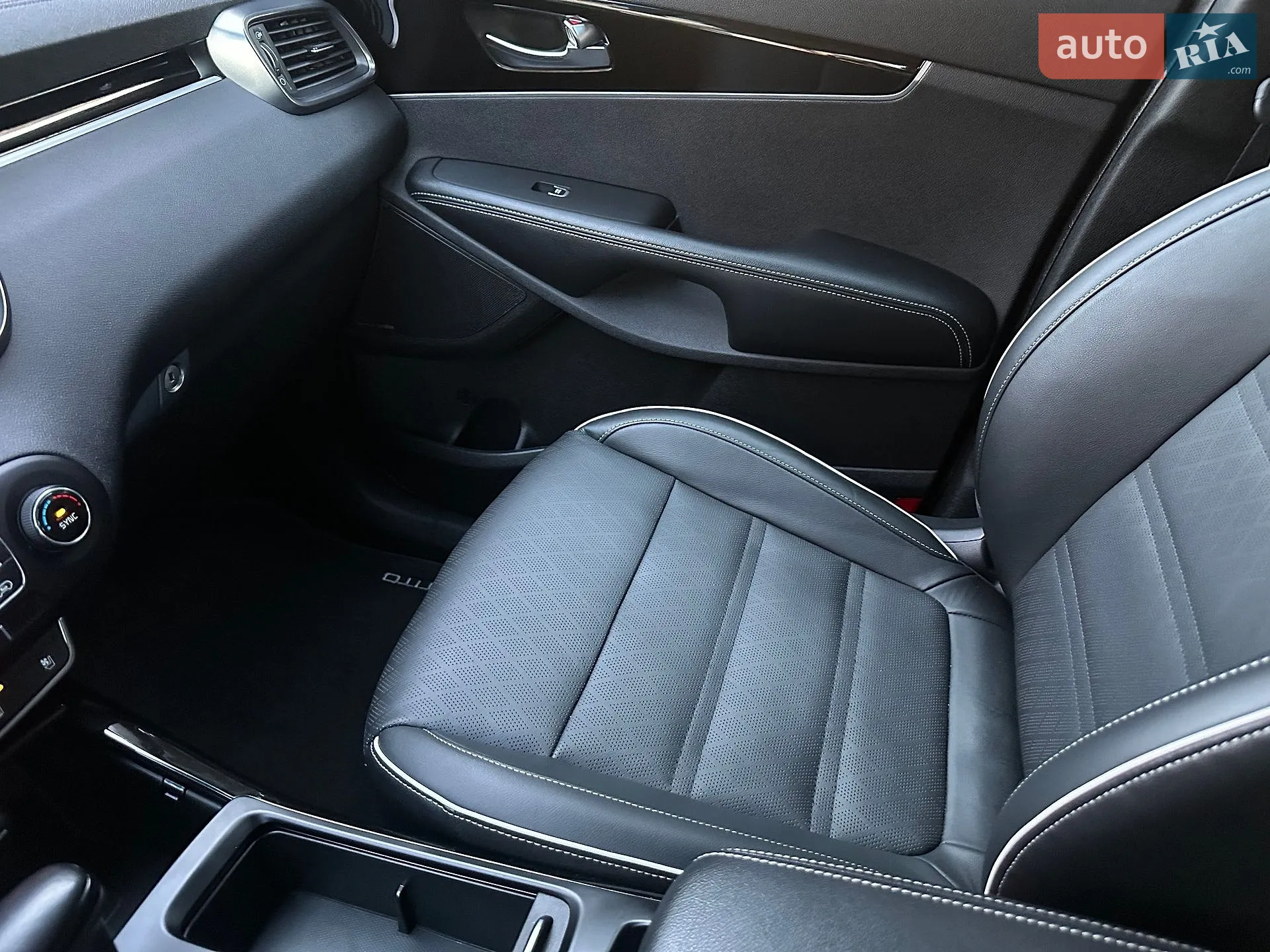 2019 Kia Sorento - мініатюра 157