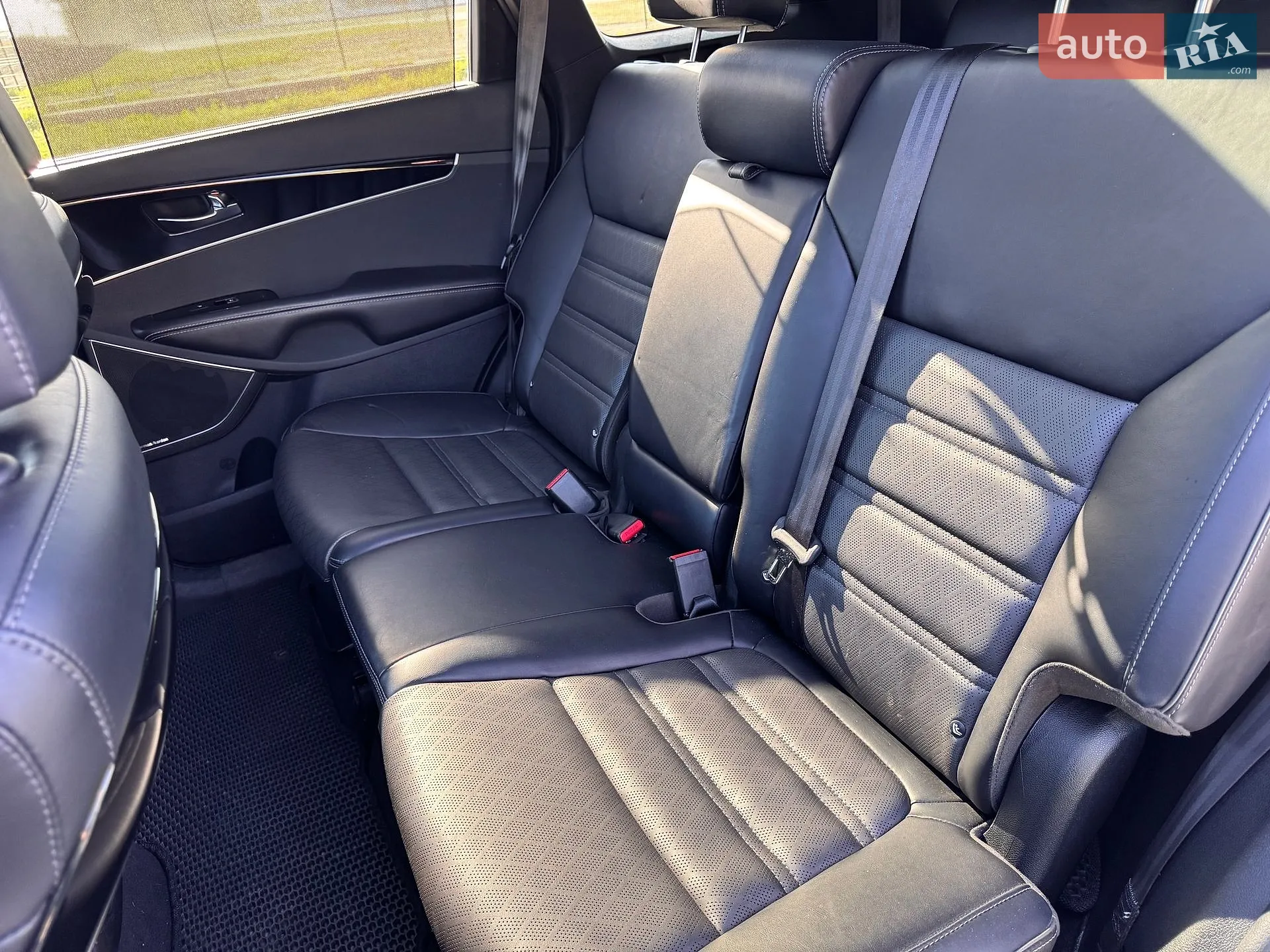 2019 Kia Sorento - мініатюра 14