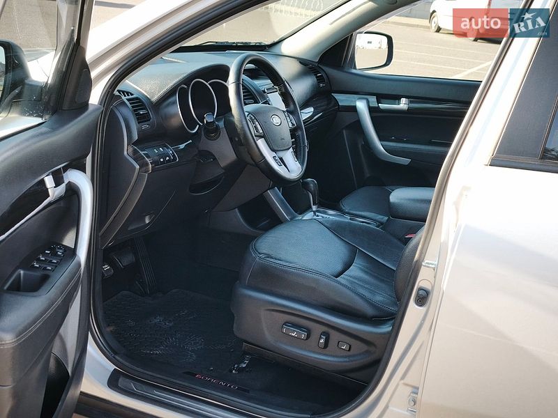 Внедорожник / Кроссовер Kia Sorento 2011 в Ковеле