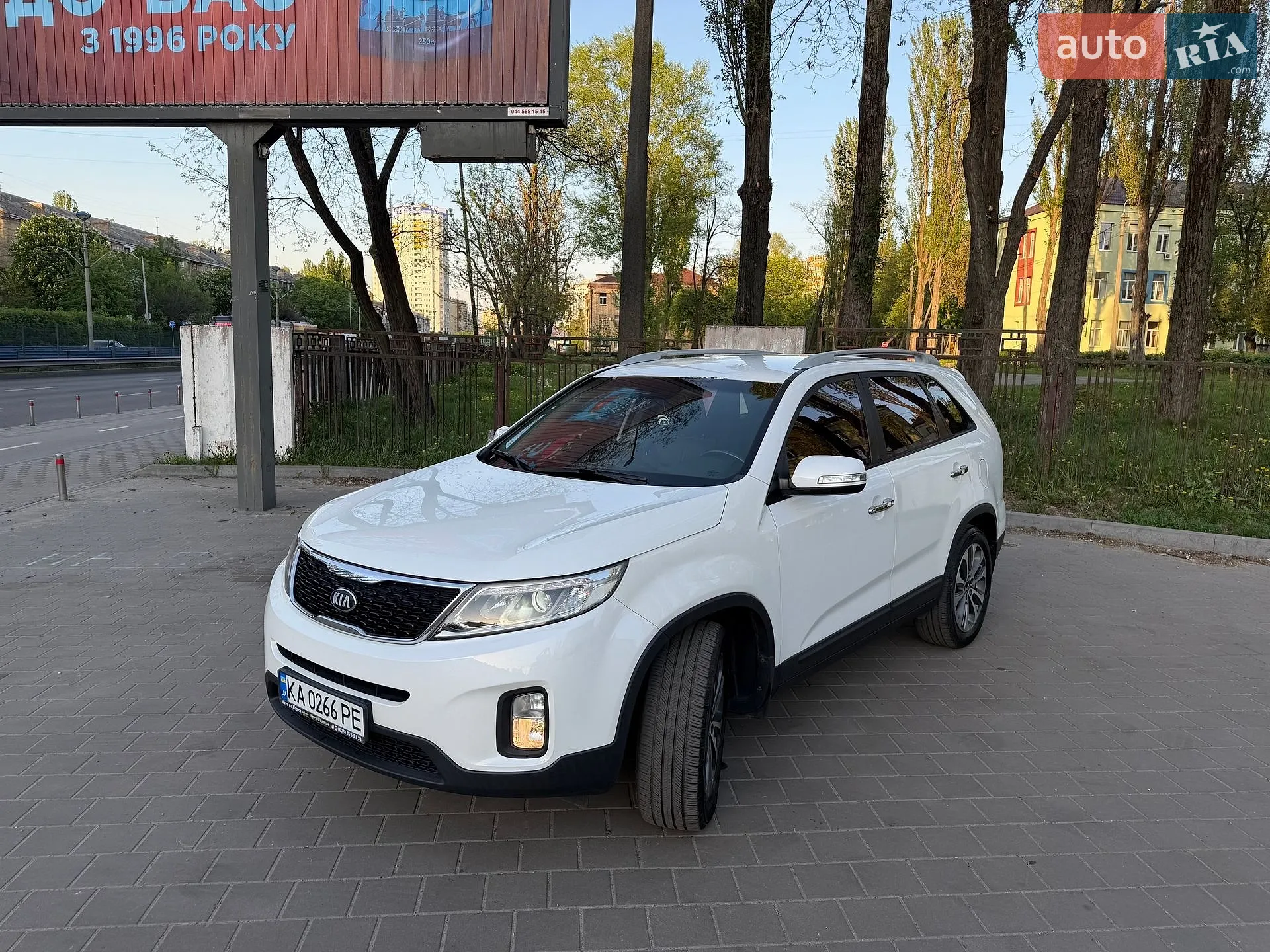 2012 Kia Sorento - мініатюра 4