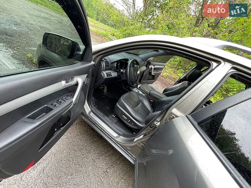Внедорожник / Кроссовер Kia Sorento 2011 в Святопетровское