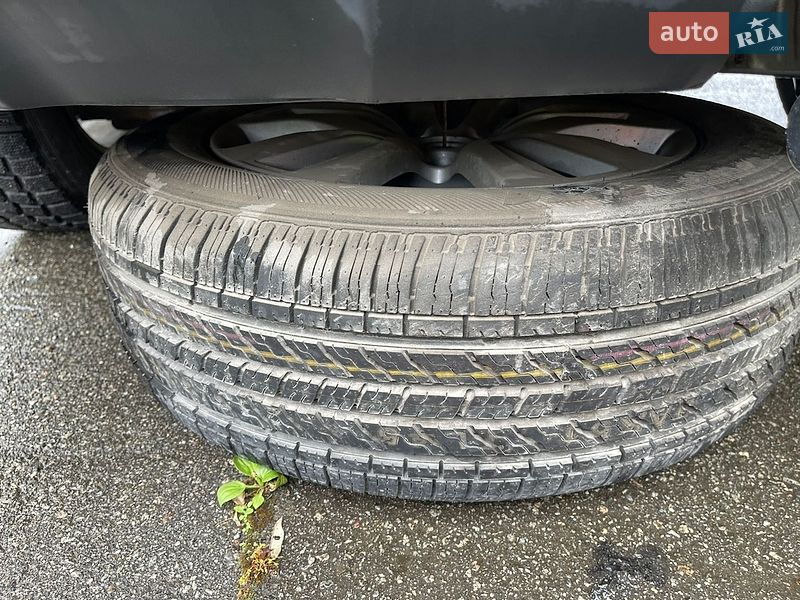 Внедорожник / Кроссовер Kia Sorento 2011 в Святопетровское