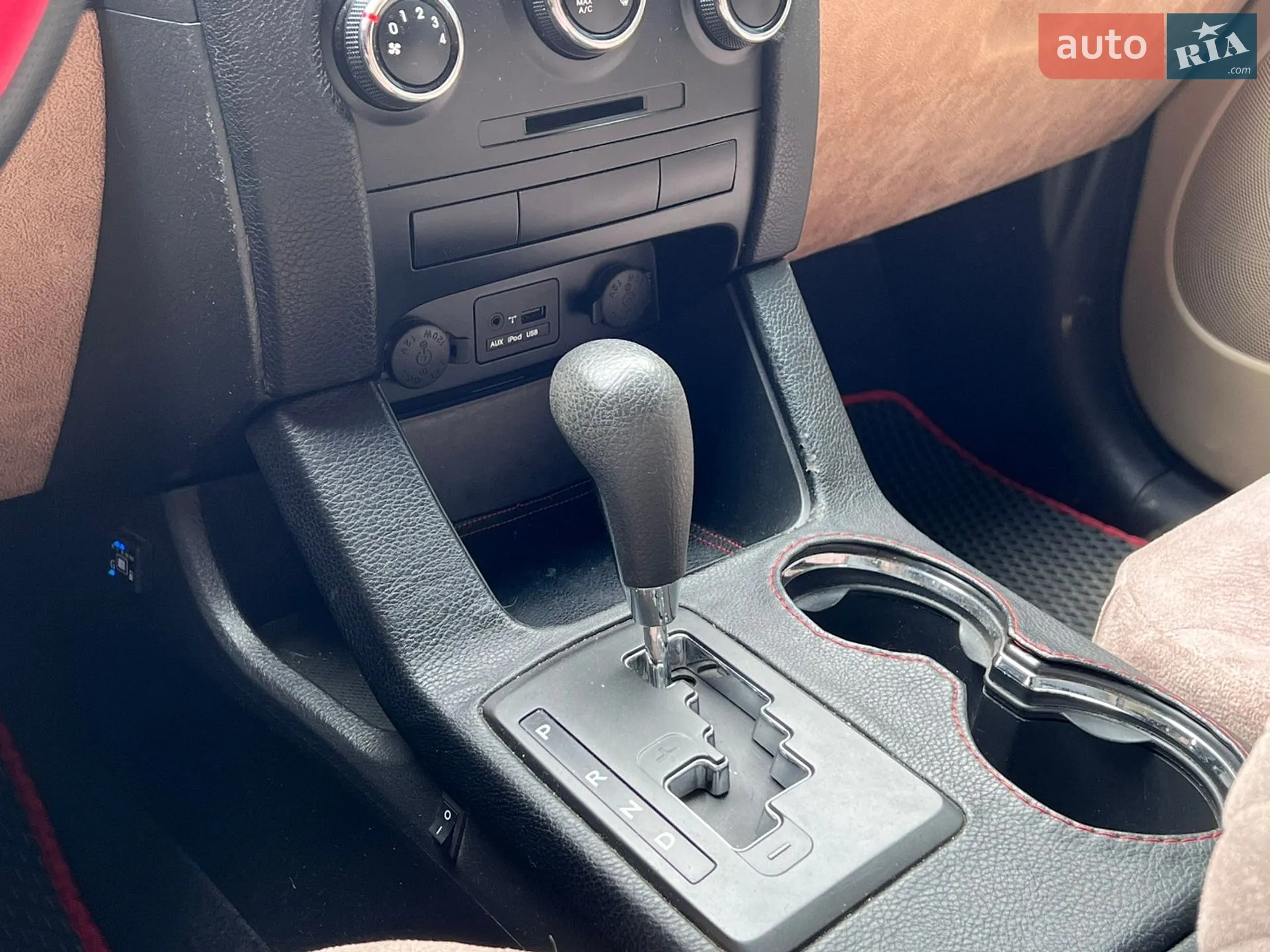 2010 Kia Sorento - мініатюра 17