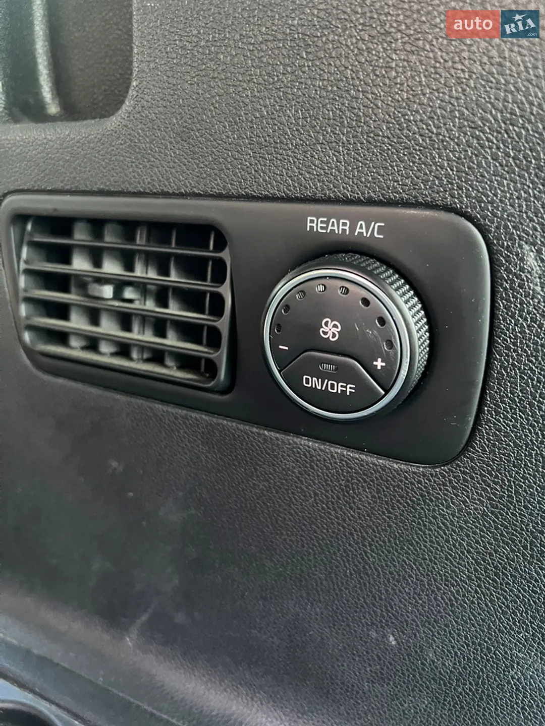 2015 Kia Sorento - мініатюра 14