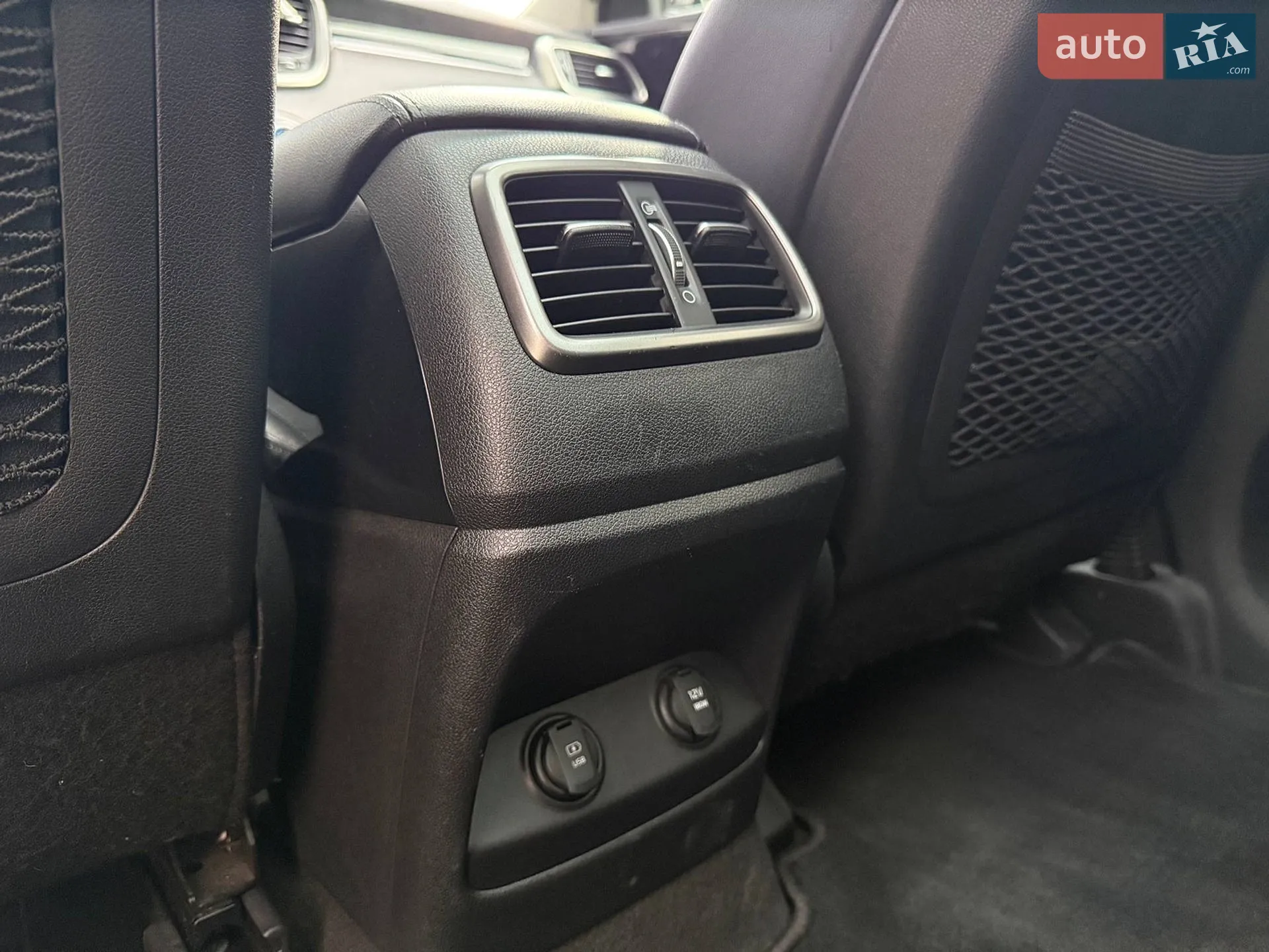 2015 Kia Sorento - мініатюра 26