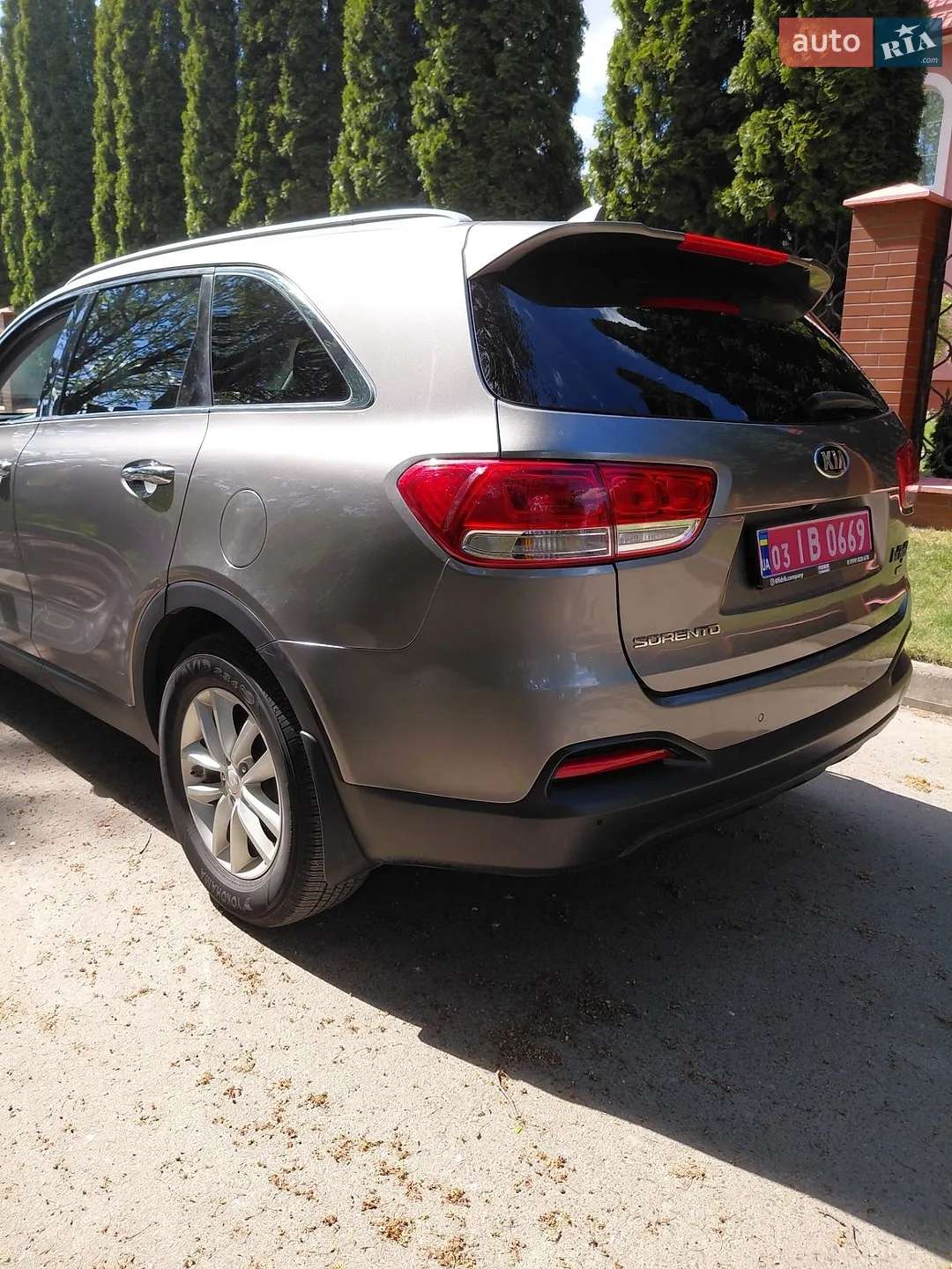 2017 Kia Sorento - мініатюра 3