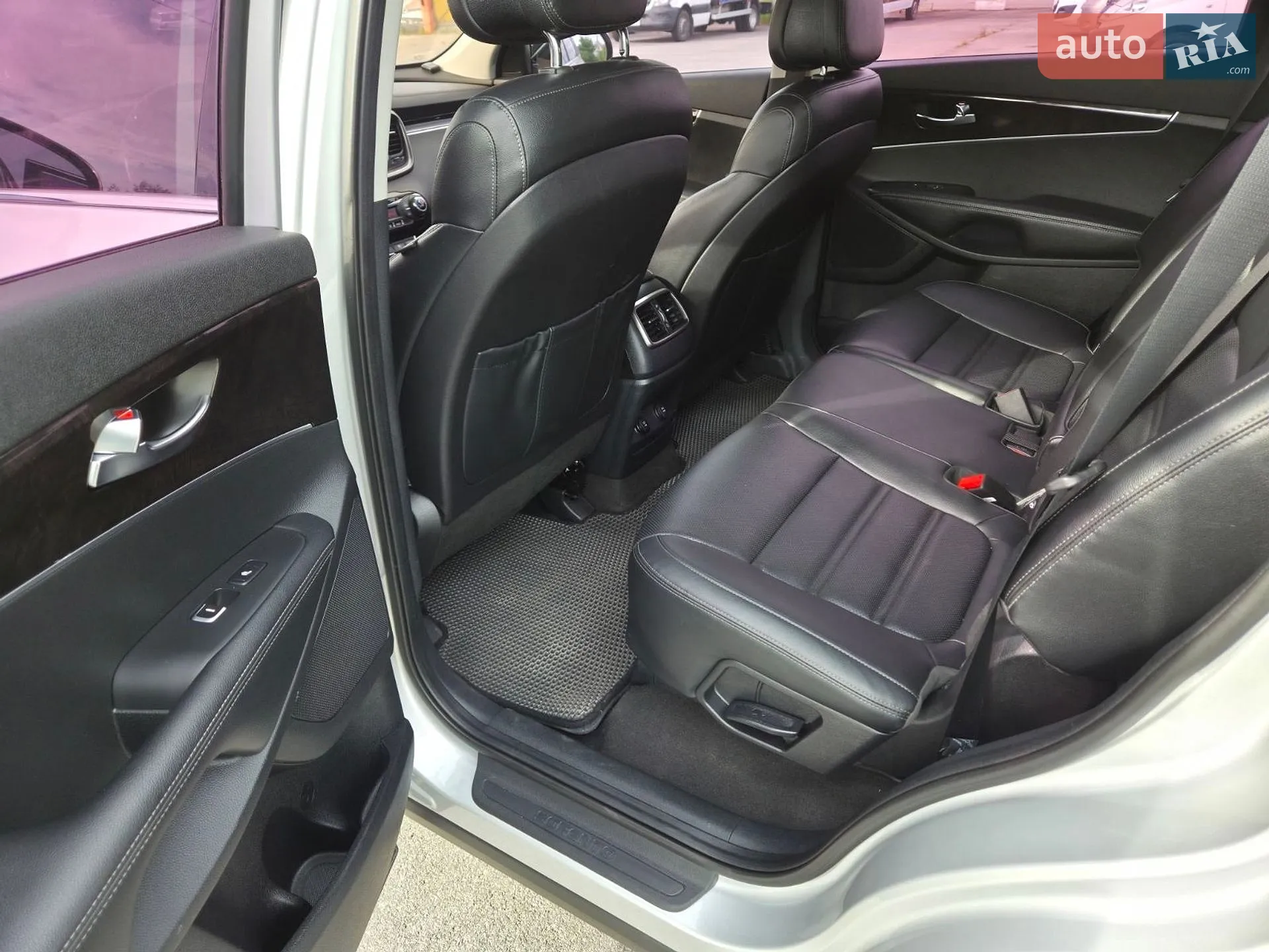 2016 Kia Sorento - мініатюра 17