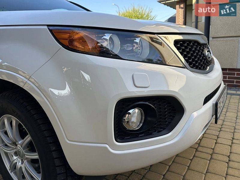 Внедорожник / Кроссовер Kia Sorento 2012 в Звягеле