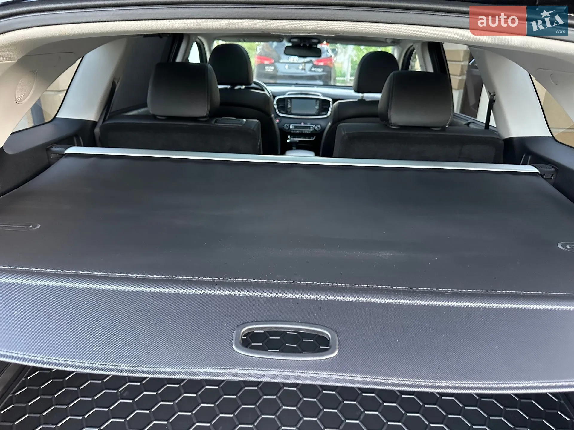 2017 Kia Sorento - мініатюра 192