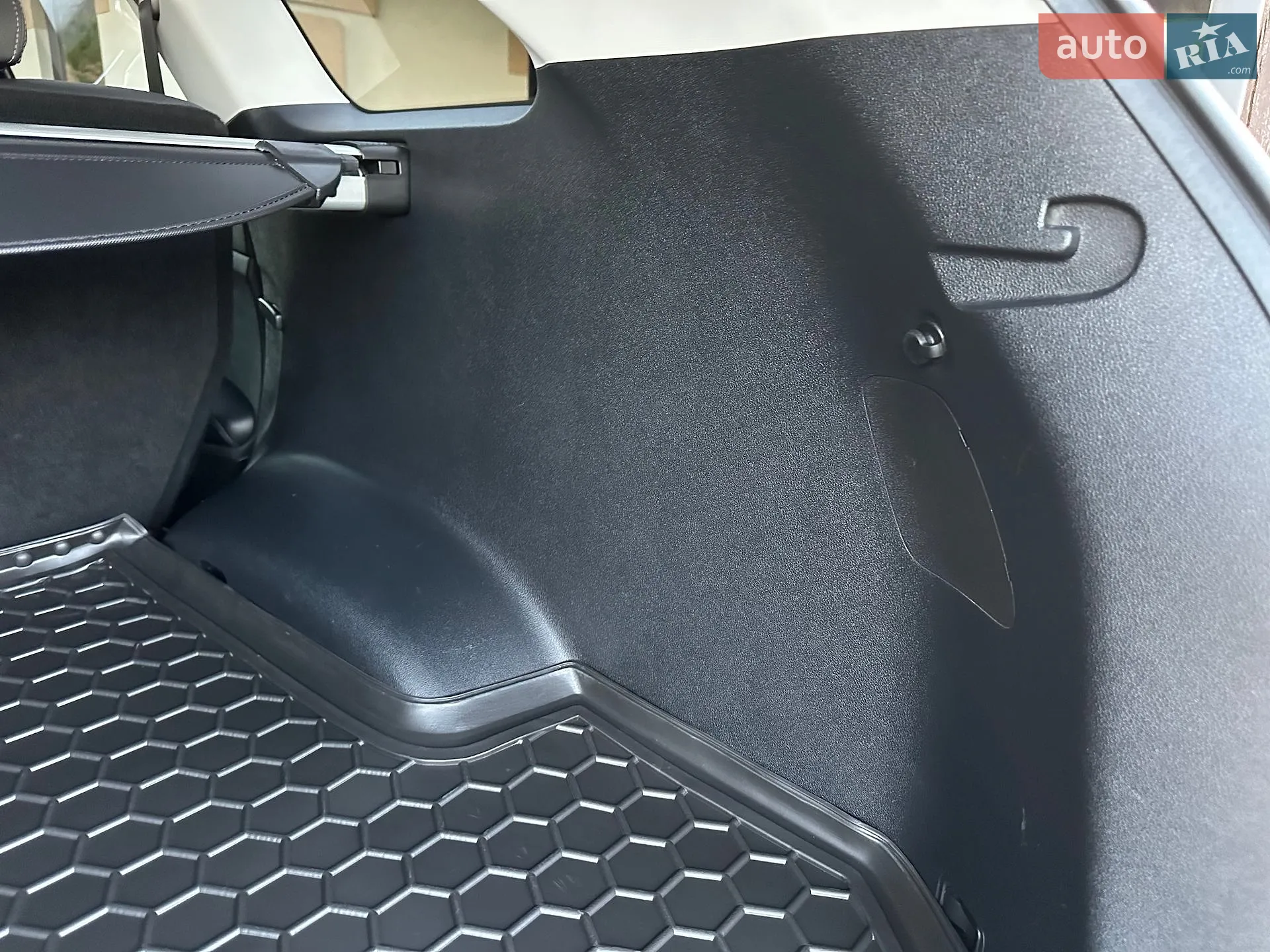 2017 Kia Sorento - мініатюра 195