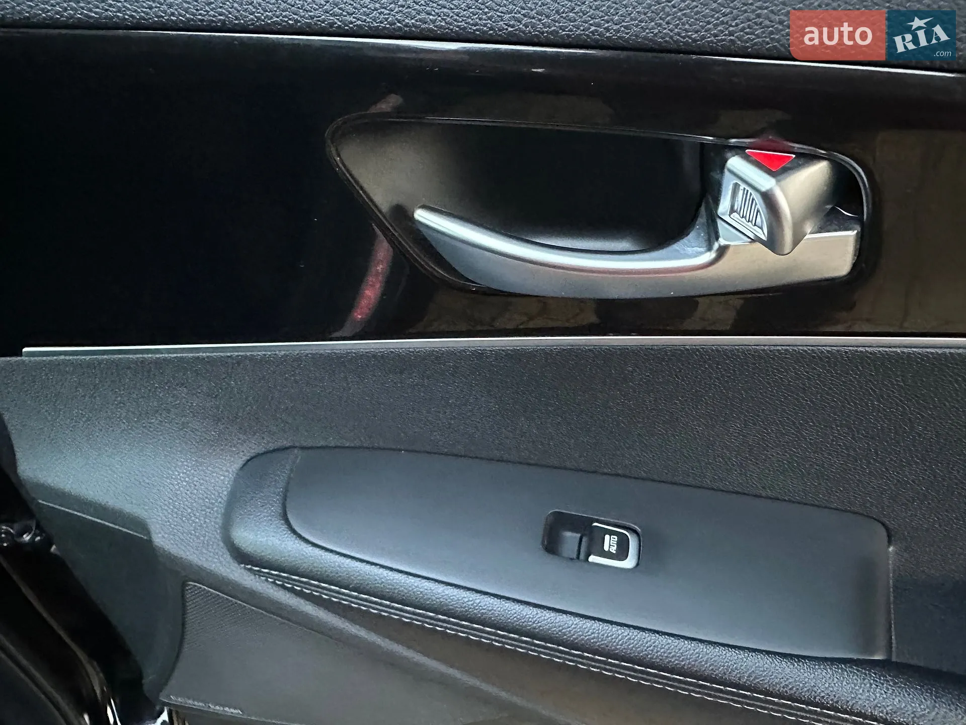 2017 Kia Sorento - мініатюра 219