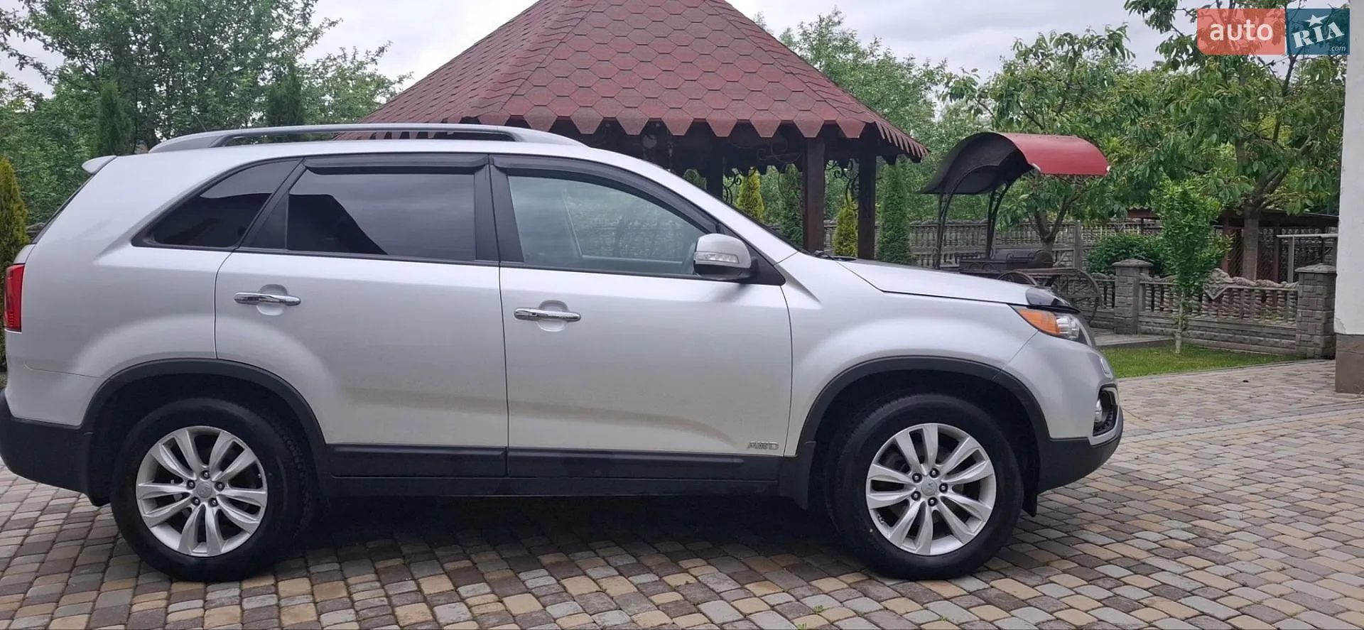 2011 Kia Sorento - фото 1