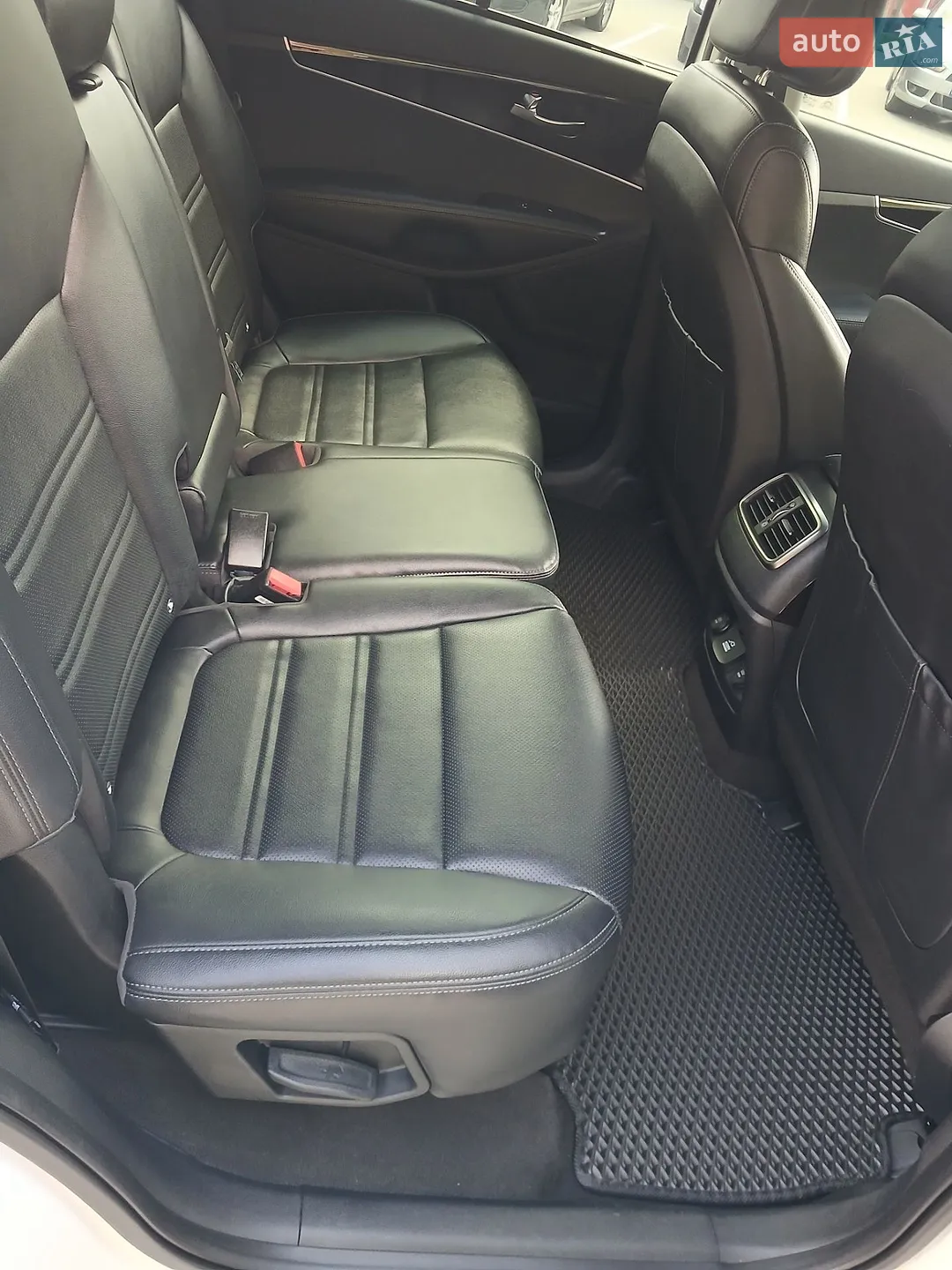 2015 Kia Sorento - мініатюра 9