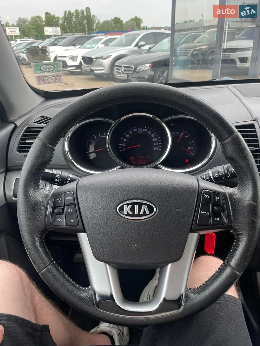 2011 Kia Sorento - мініатюра 12