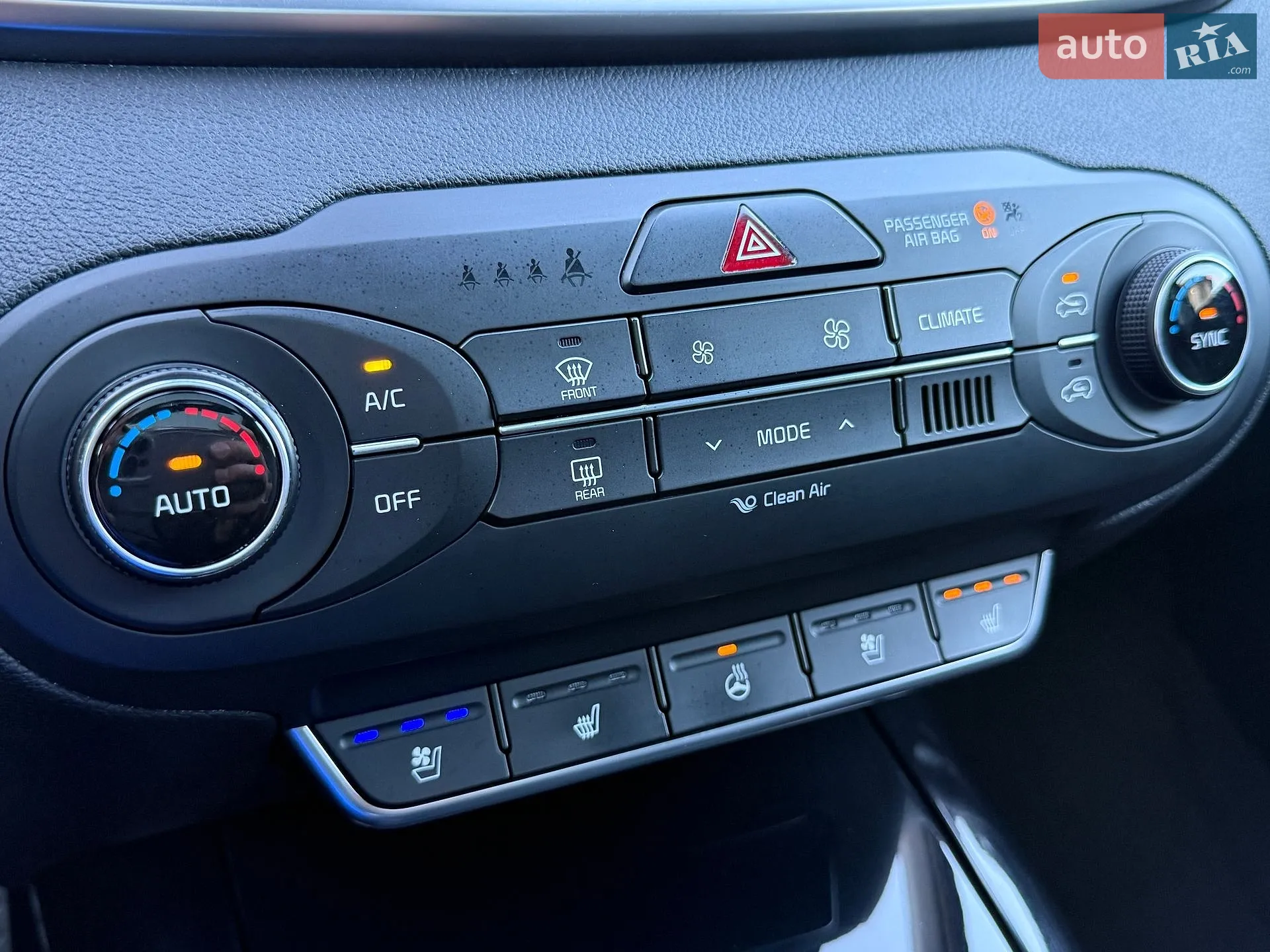 2016 Kia Sorento - мініатюра 126