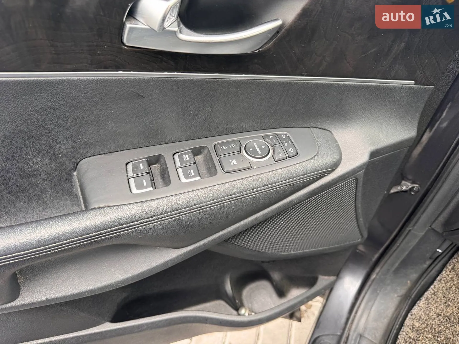 2017 Kia Sorento - мініатюра 16