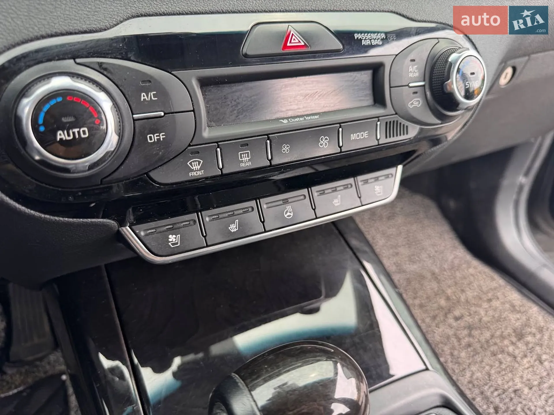 2017 Kia Sorento - мініатюра 21