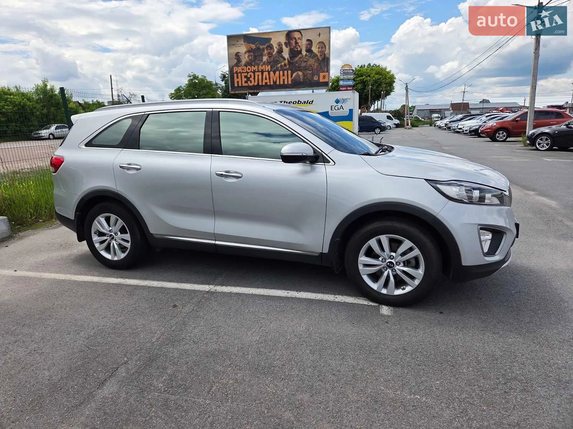 2017 Kia Sorento - мініатюра 4