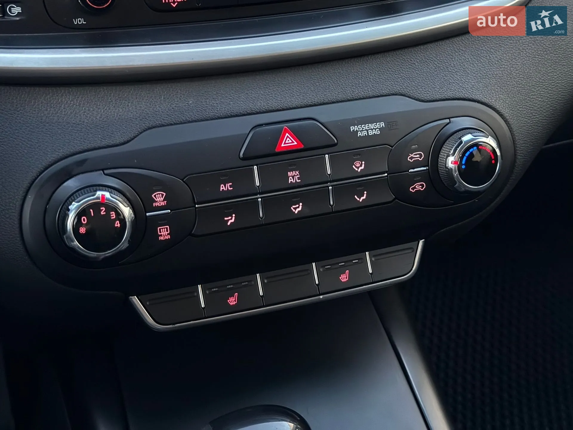 2016 Kia Sorento - мініатюра 37