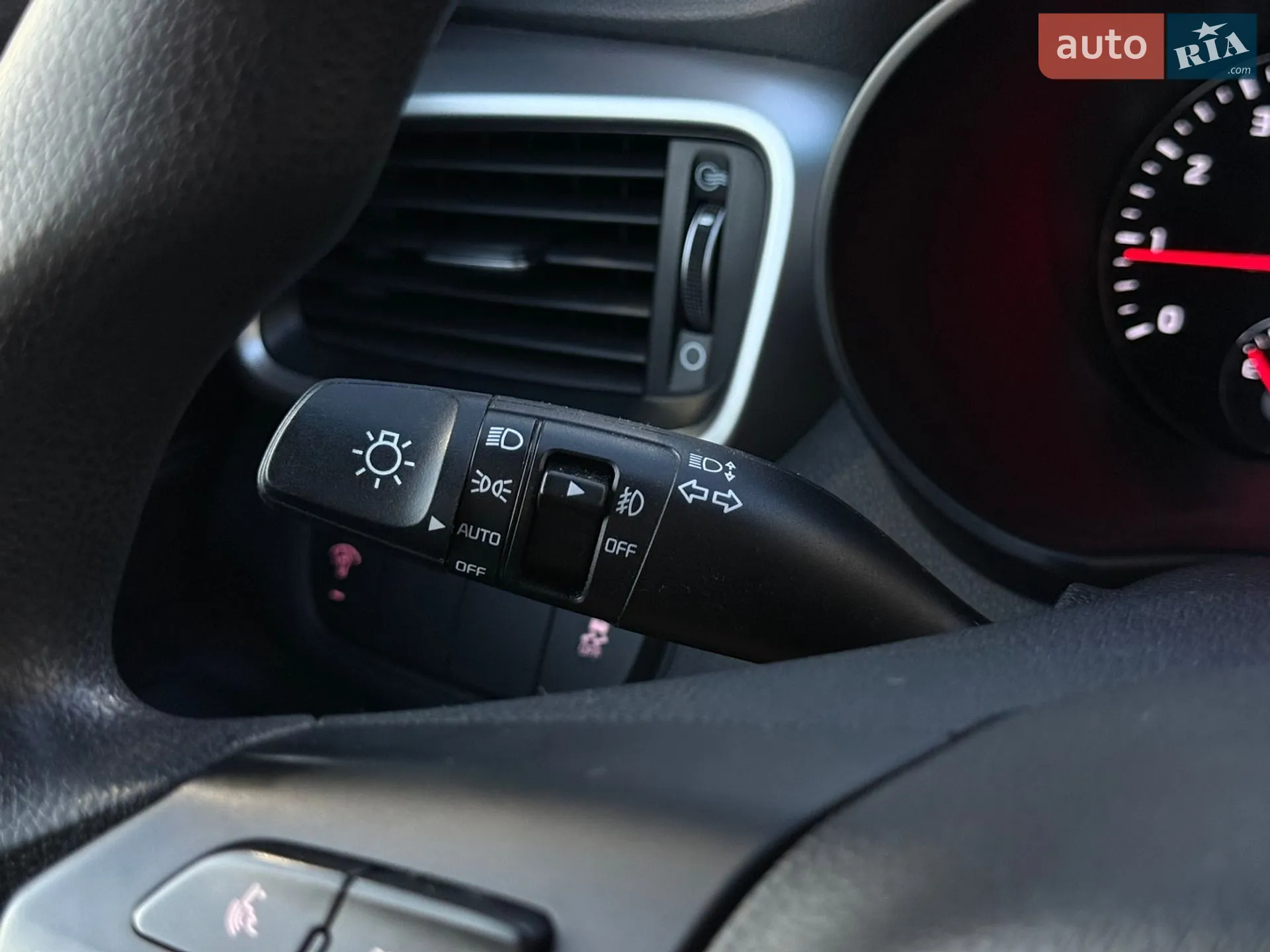 2016 Kia Sorento - мініатюра 42