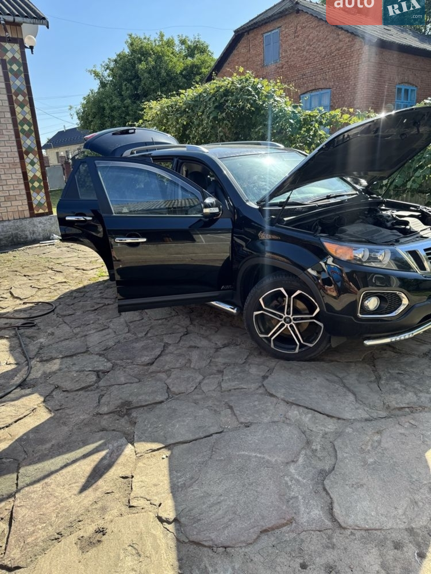 Kia Sorento 2012 VIN KNAKU814DC5296447 фото оголошення 3 з 8